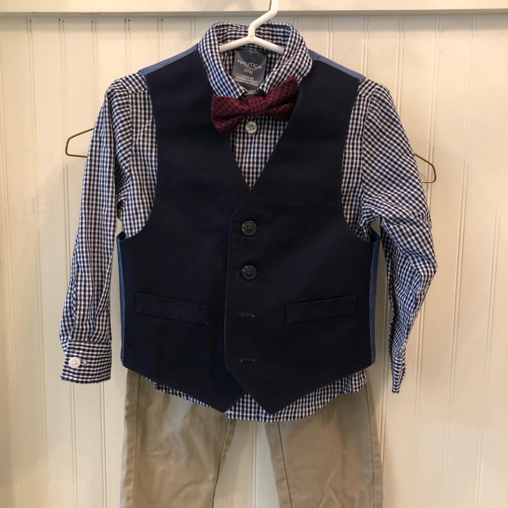 Nautica Boys 4 piece Vest Bow Tie Set